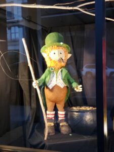 Leprechaun paper mache